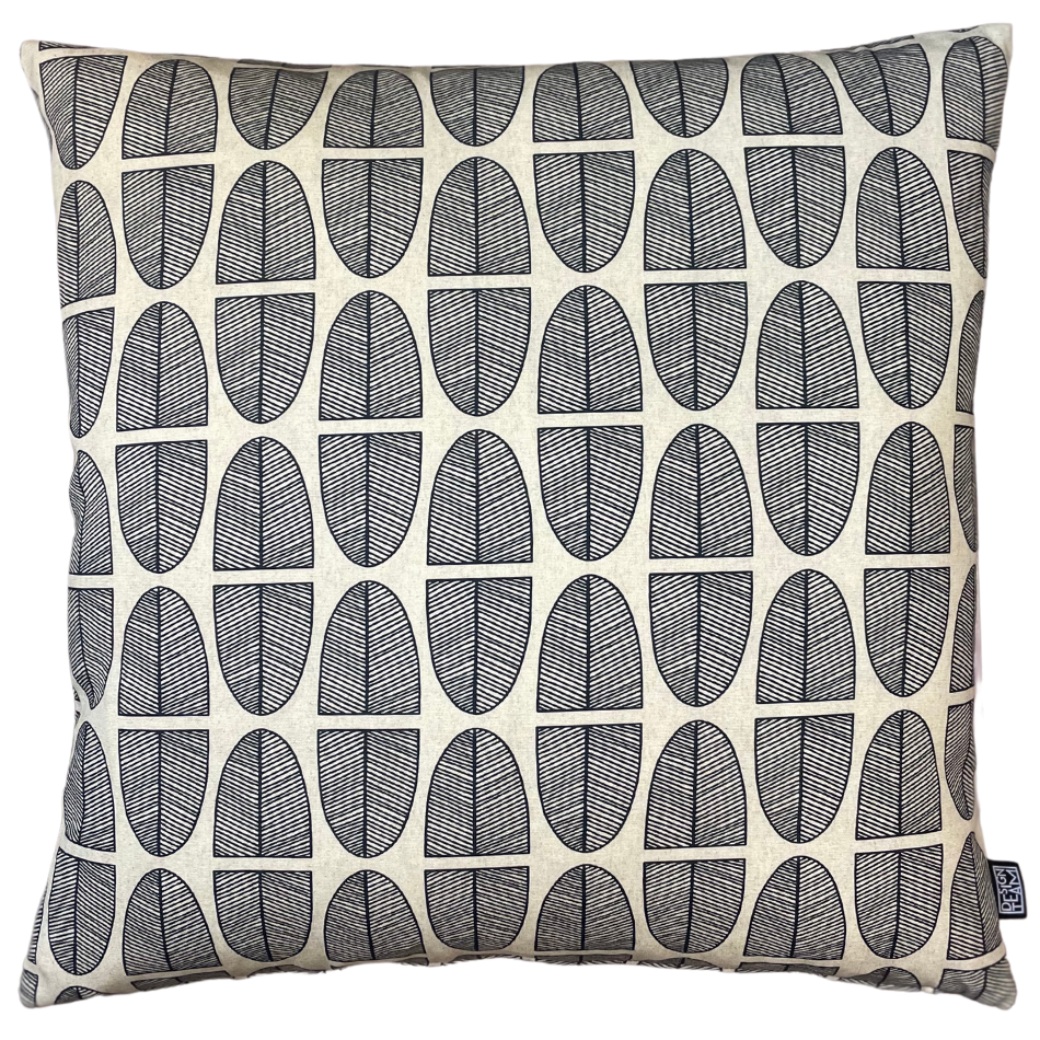 Banana Leaf Black Outdoor